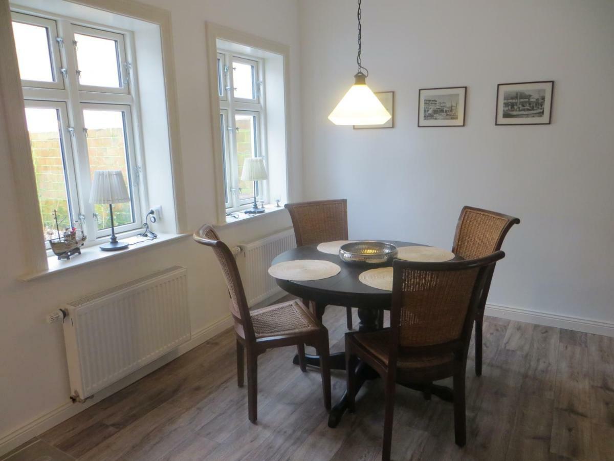 腓特烈Ferienhaus Kate别墅 外观 照片